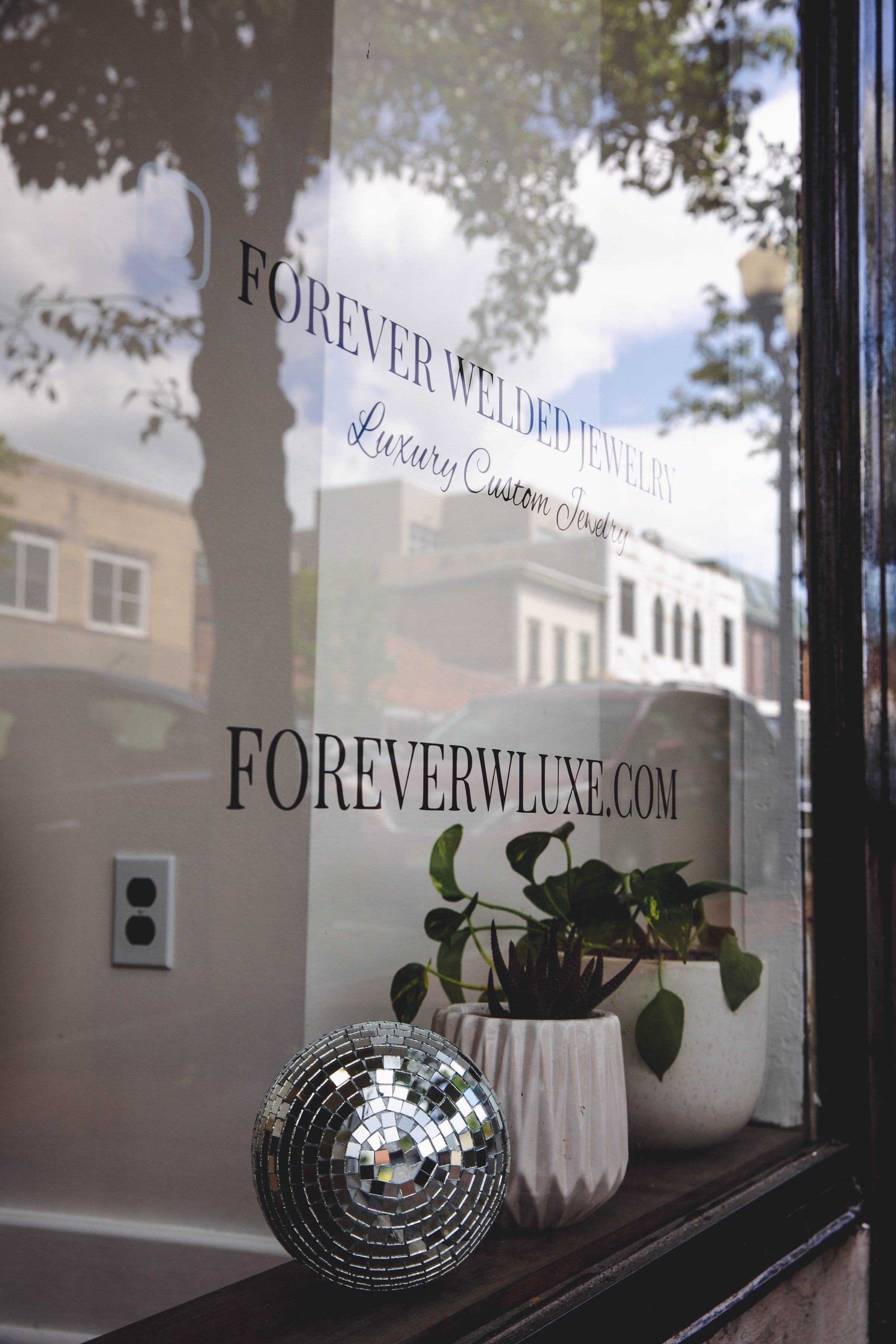 Forever Welded Jewelry Montclair NJ permanent Jewelry Custom Jeweler